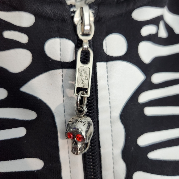 Pixie Hood Skeleton Hoodie - Picture 3 of 7
